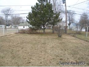 2305 Grandview Avenue Springfield, IL 62702 - Photo 8 of 8 Gallery Image 8