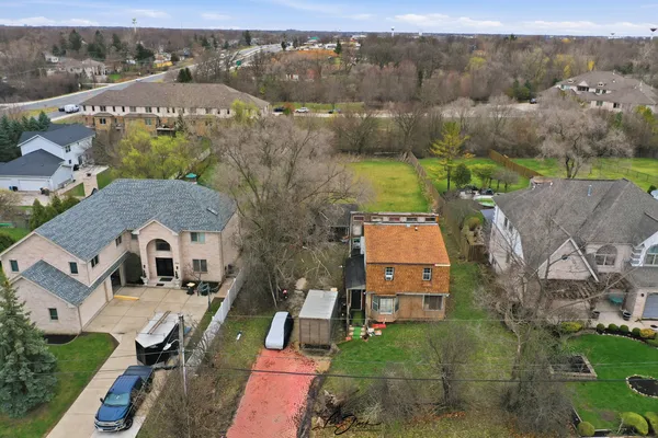 $499,900 | 115 Hillside Lane, Burr Ridge, IL 60527
