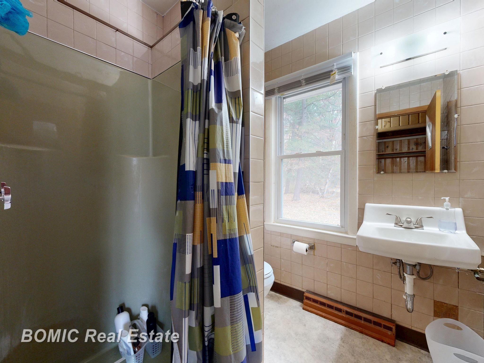 3700 North Saginaw Road Midland, MI 48640 - Photo 19 of 25