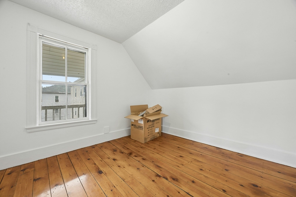 188 Vernon Street Worcester, MA 01607 - Photo 35 of 42