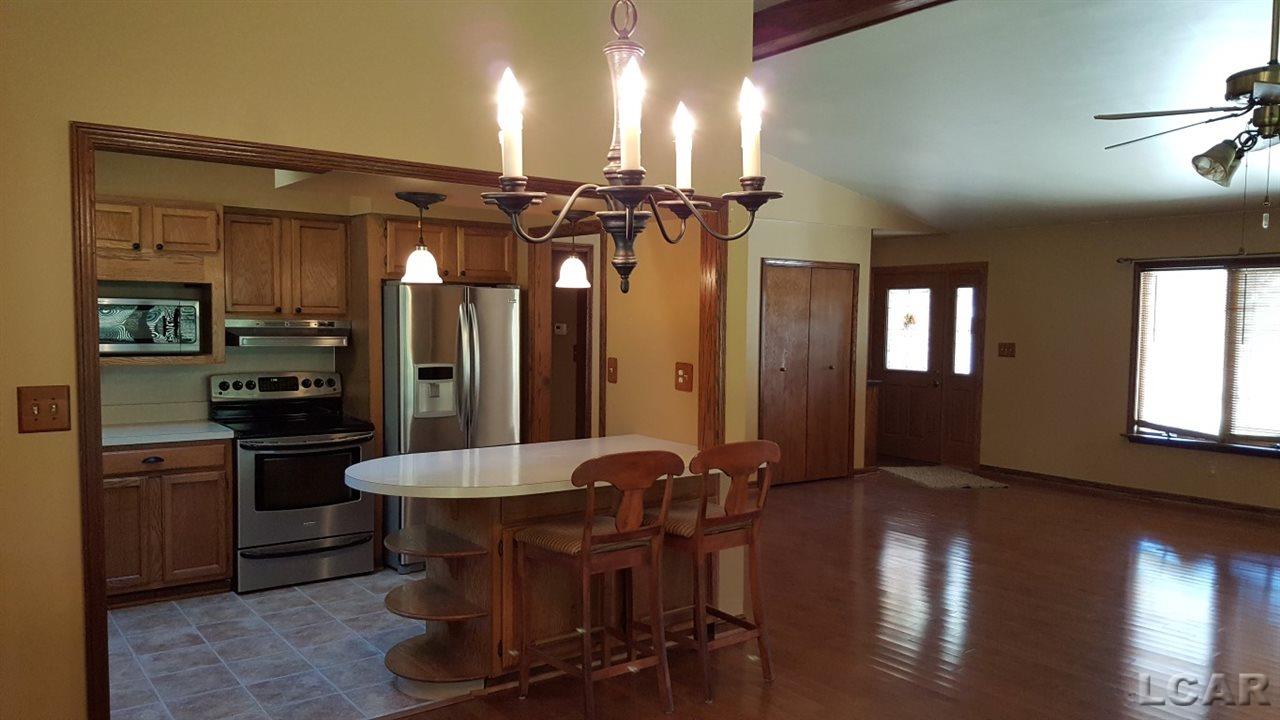 21250 Willow Road Manchester, MI 48158 - Photo 2 of 23 31274756-1.JPG