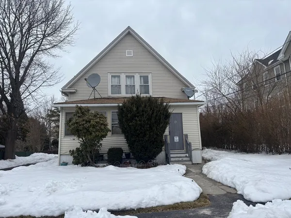 $1,599 | 19 Summerhill Avenue, Unit D, Worcester, MA 01606