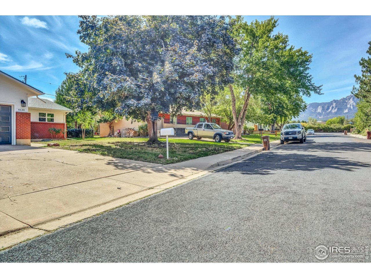 4630 Macky Way Boulder, CO 80305 - Photo 2 of 40 a view of street with houses