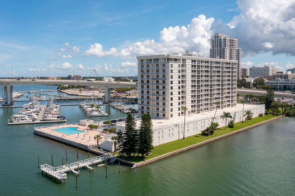 100 Pierce Street, Unit 908 Clearwater, FL 33756 - Photo 1 of 1