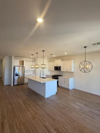 $2,550 | 17816 West Coolidge Street, Goodyear, AZ 85395