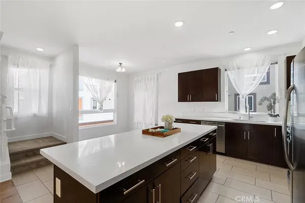 $4,950 | 2581 Arvia Street, Unit 24, Los Angeles, CA 90065