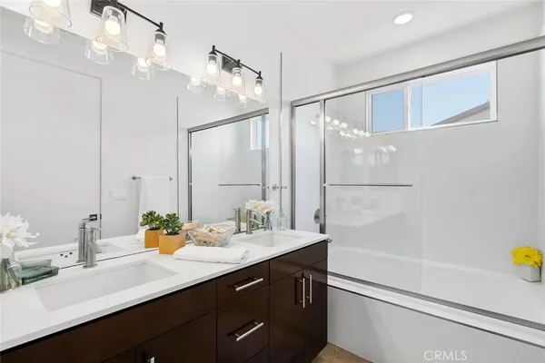 $4,950 | 2581 Arvia Street, Unit 24, Los Angeles, CA 90065