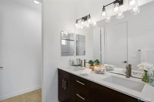 $4,950 | 2581 Arvia Street, Unit 24, Los Angeles, CA 90065