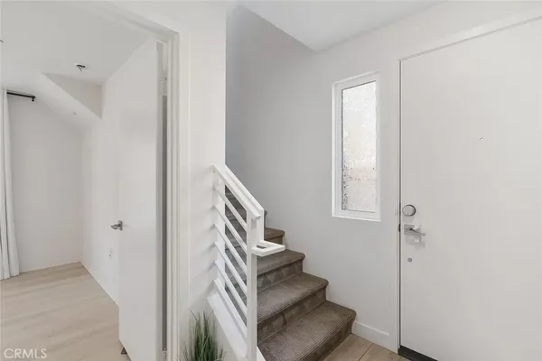 $4,950 | 2581 Arvia Street, Unit 24, Los Angeles, CA 90065