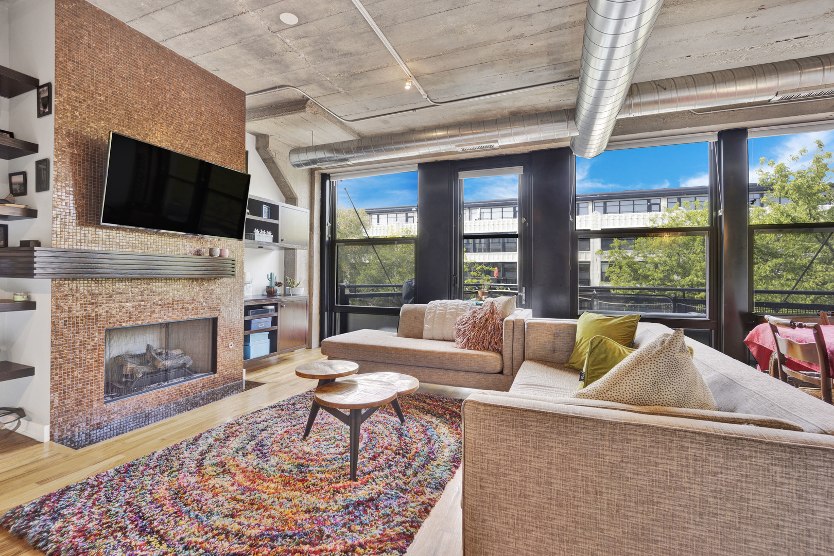 1111 West 15th Street, Unit 224 Chicago, IL 60608 - Photo 2 of 73