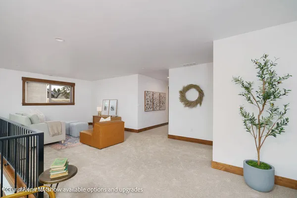 $1,269,200 | 11958 North Rocking R Road, Hayden, ID 83835