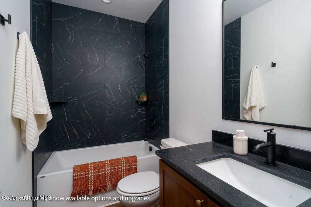 11958 North Rocking R Road Hayden, ID 83835 - Photo 9 of 53 11958NRockingRRd-4