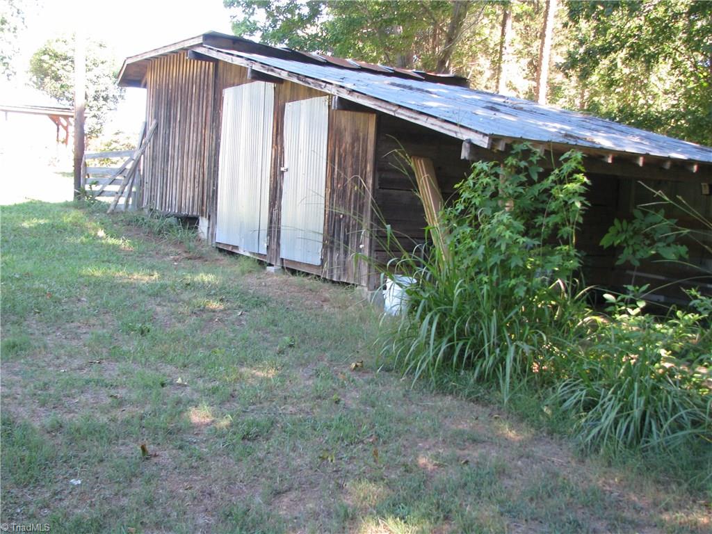 4544 Branson Davis Road Sophia, NC 27350 - Photo 16 of 16 Gallery Image 16