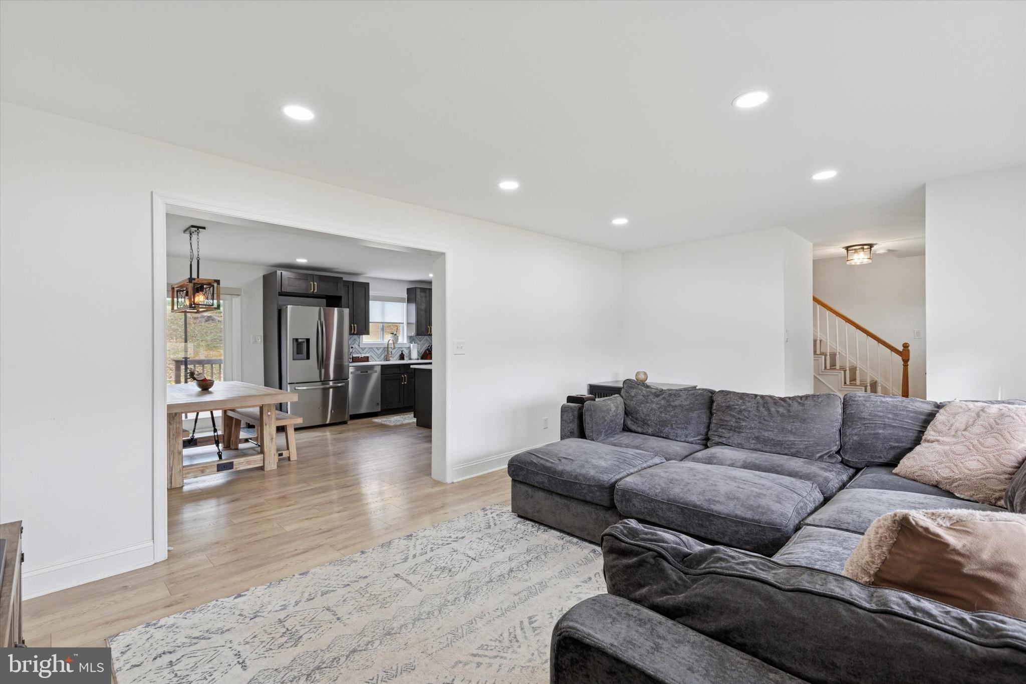 3023 Eisenhower Road Norristown, PA 19403 - Photo 5 of 23