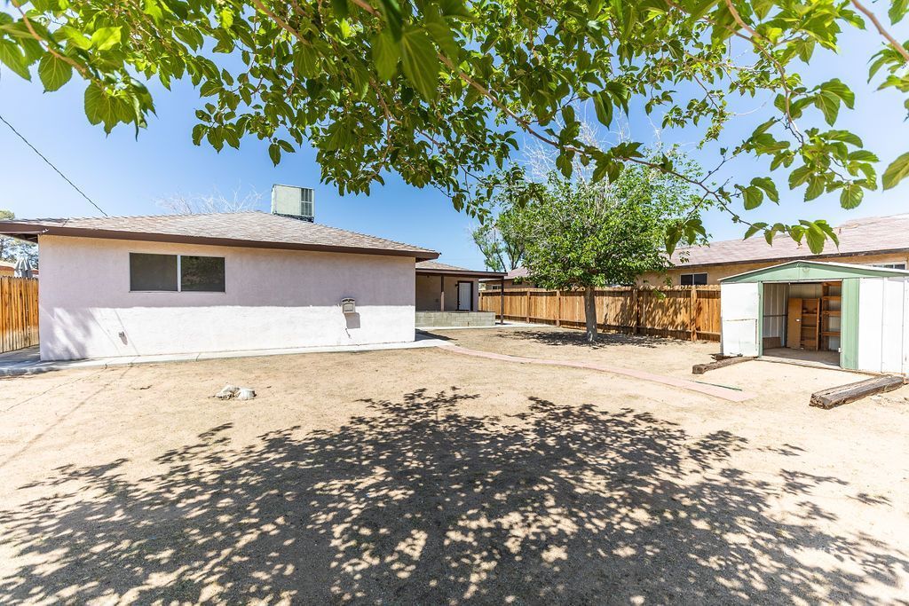 204 South Gold Canyon Street Ridgecrest, CA 93555 - Photo 38 of 39 Gallery Image 38
