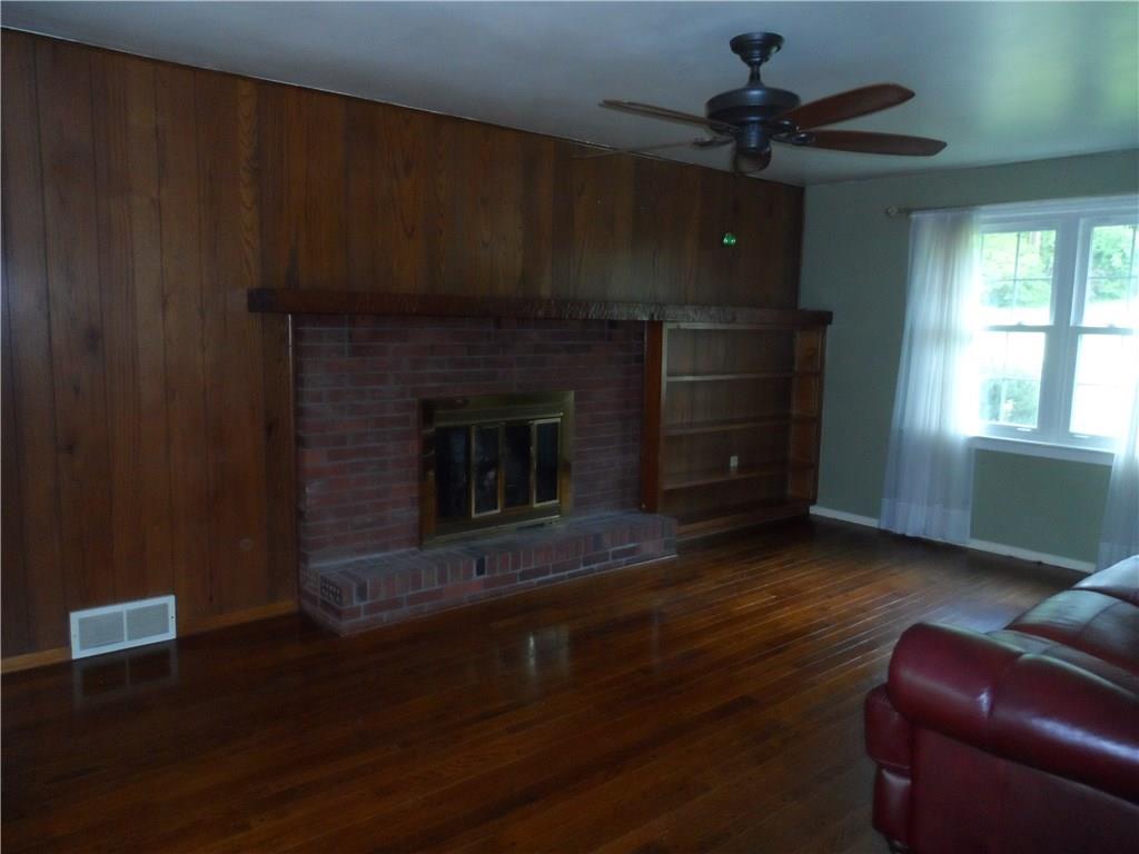 1847 Red Coach Road Allison Park, PA 15101 - Photo 8 of 24 Gallery Image 8
