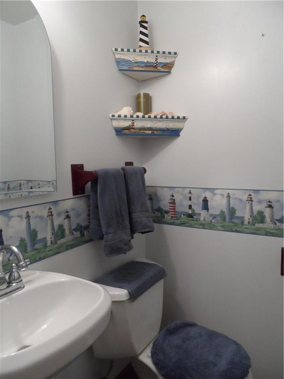 1847 Red Coach Road Allison Park, PA 15101 - Photo 10 of 24 Powder Room