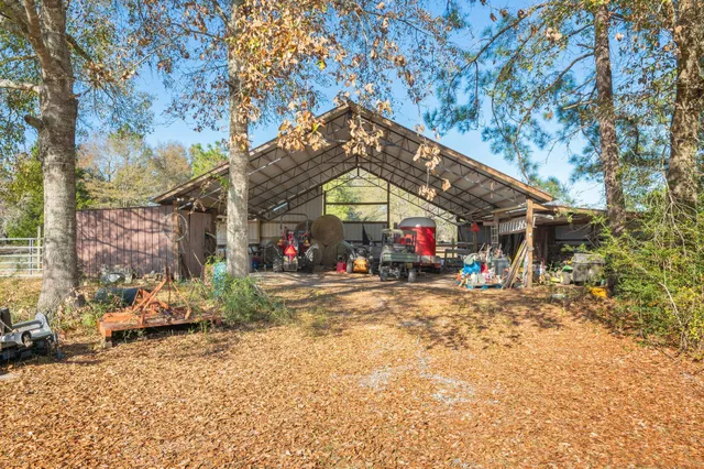 $599,900 | 746 Davidson Road, DeFuniak Springs, FL 32433