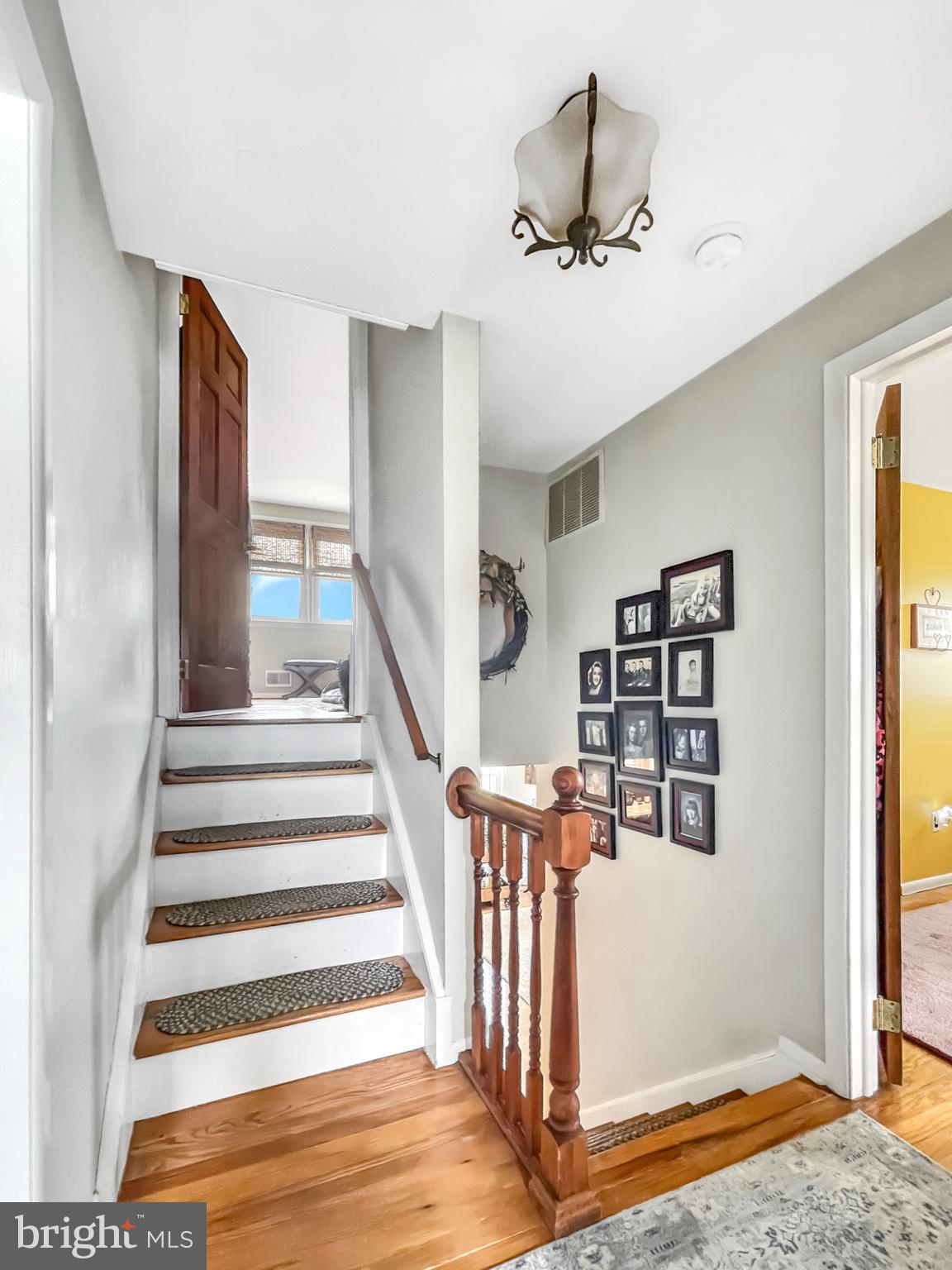 10 Ashwood Road Hamilton, NJ 08610 - Photo 11 of 20 Gallery Image 11