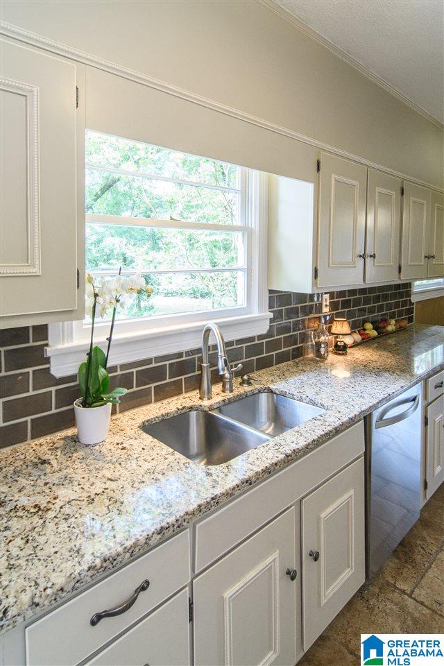 5184 South Shades Crest Road Helena, AL 35022 - Photo 15 of 50 Gallery Image 15