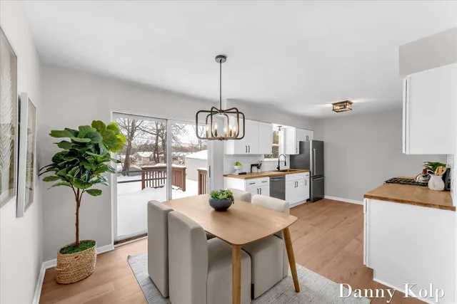 $349,900 | 1701 Carlton Avenue Northeast, Grand Rapids, MI 49505