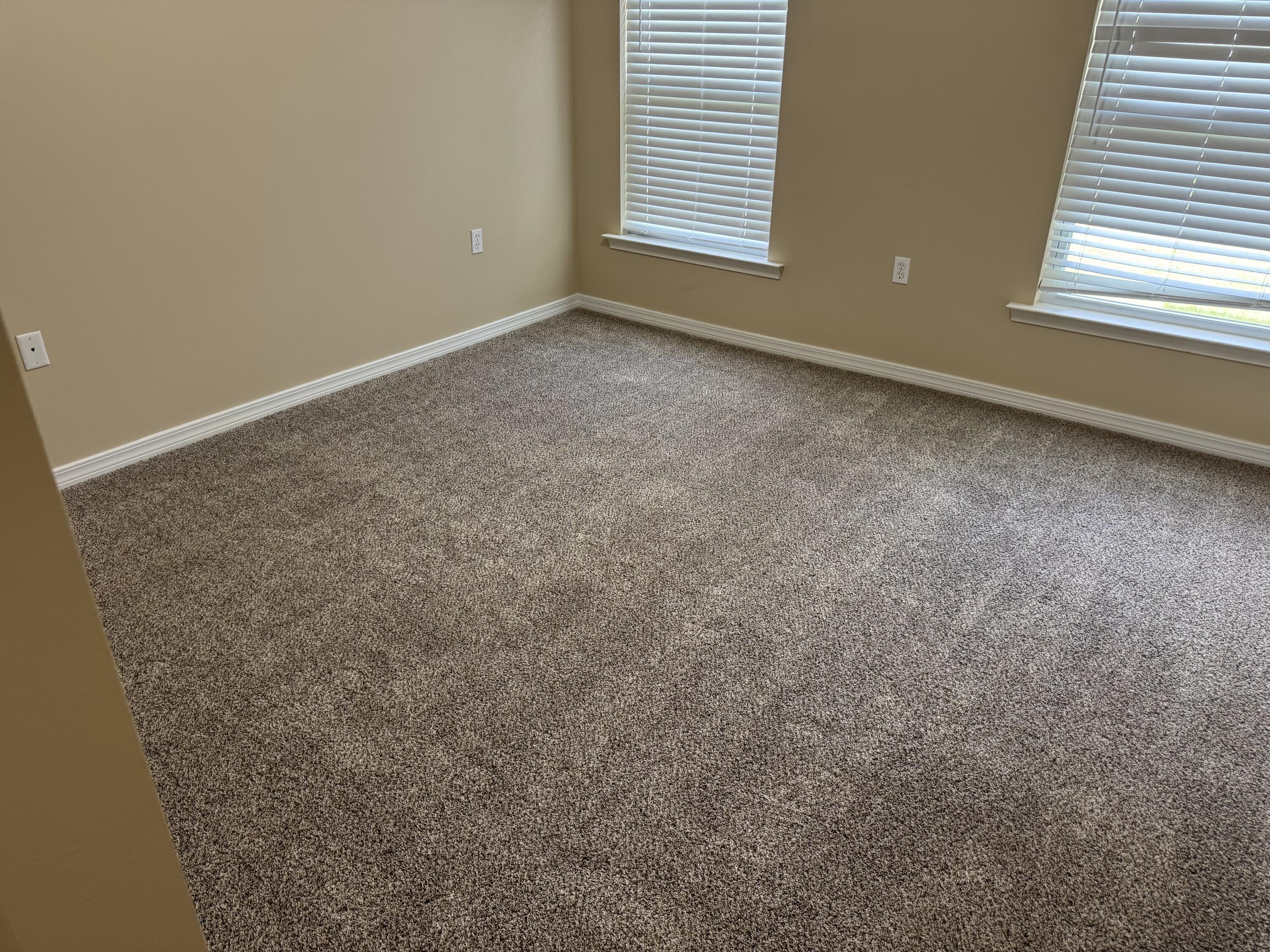 202 Ladue Avenue Crestview, FL 32539 - Photo 31 of 33 an empty room with a window