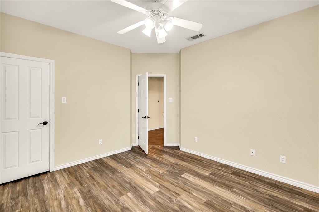 4031 Burleson Retta Road Burleson, TX 76028 - Photo 23 of 38