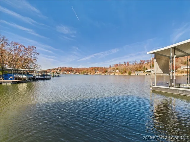 $1,349,000 | 637 Castle Garden Road, Sunrise Beach, MO 65079