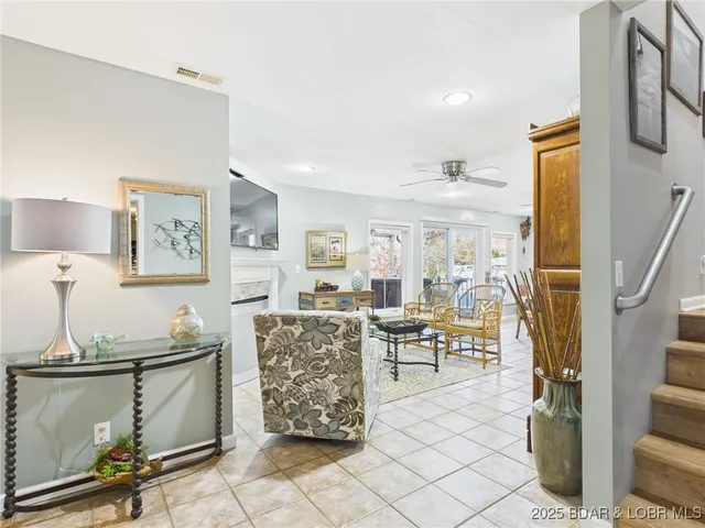 $1,349,000 | 637 Castle Garden Road, Sunrise Beach, MO 65079