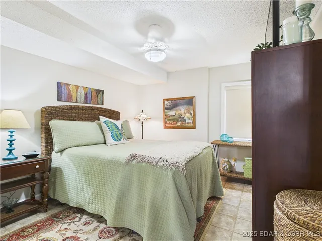 $1,349,000 | 637 Castle Garden Road, Sunrise Beach, MO 65079