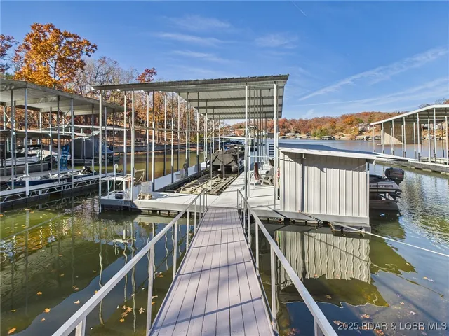 $1,349,000 | 637 Castle Garden Road, Sunrise Beach, MO 65079