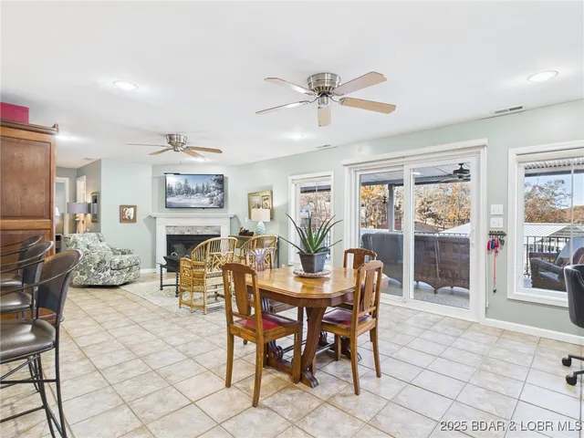 $1,349,000 | 637 Castle Garden Road, Sunrise Beach, MO 65079