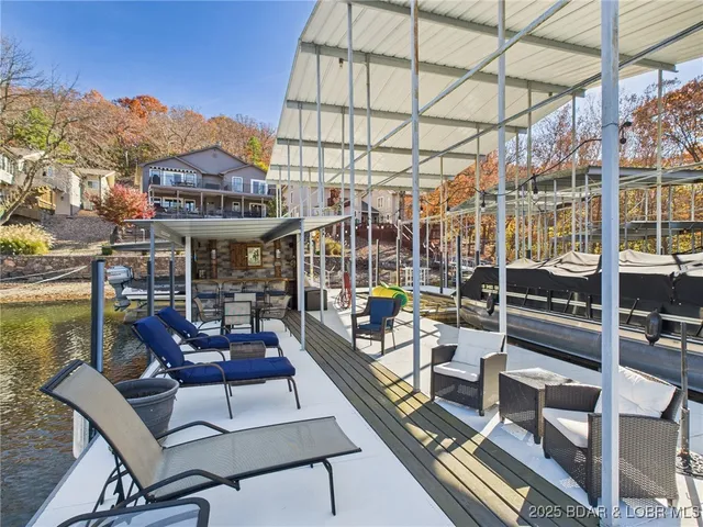 $1,349,000 | 637 Castle Garden Road, Sunrise Beach, MO 65079