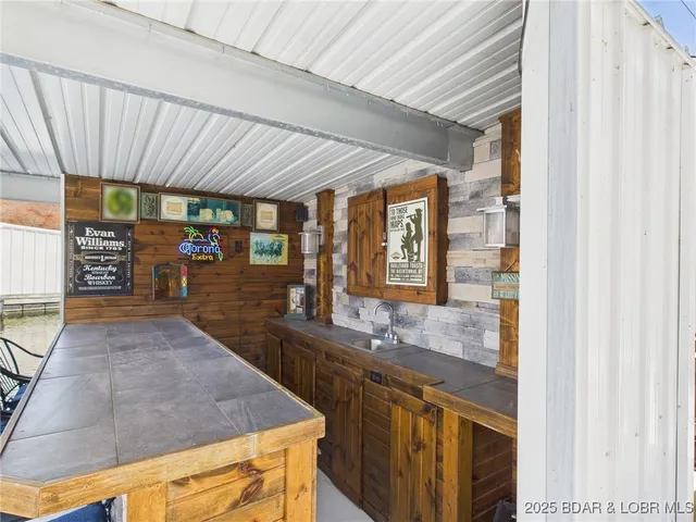 $1,349,000 | 637 Castle Garden Road, Sunrise Beach, MO 65079