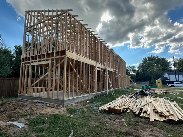 $325,000 | 429 B Ash Street, Tomball, TX 77375