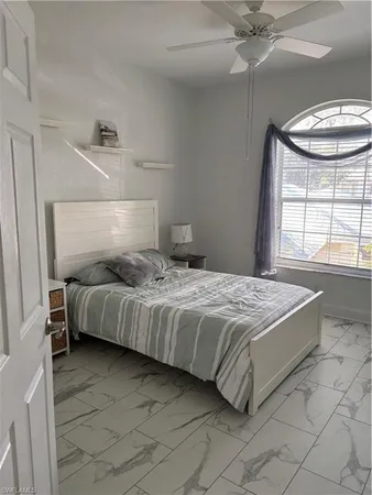 $2,950 | 1270 Shady Rest Lane, Unit 403, Naples, FL 34103
