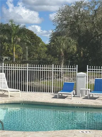 $2,950 | 1270 Shady Rest Lane, Unit 403, Naples, FL 34103