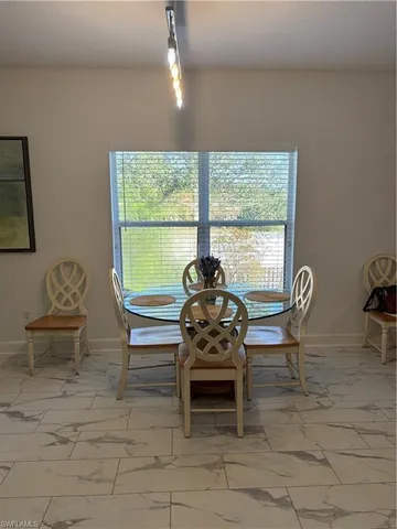 $2,950 | 1270 Shady Rest Lane, Unit 403, Naples, FL 34103