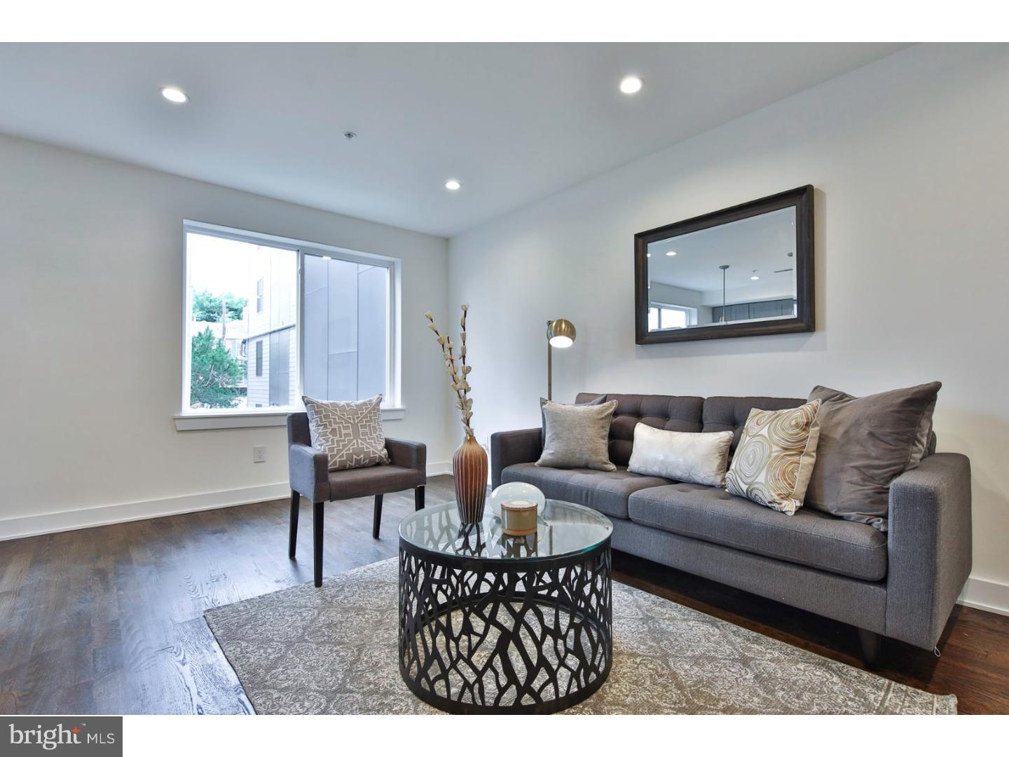 963 Shackamaxon Street, Unit 4 Philadelphia, PA 19125 - Photo 5 of 13