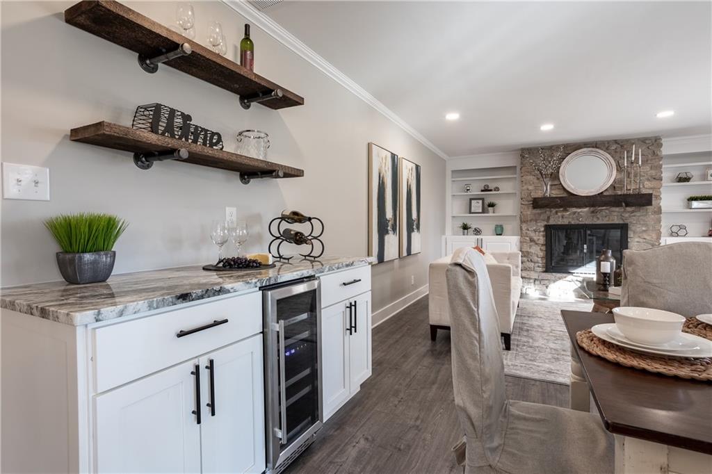 12387 Charing Cross Road Carmel, IN 46033 - Photo 15 of 38 Gallery Image 15