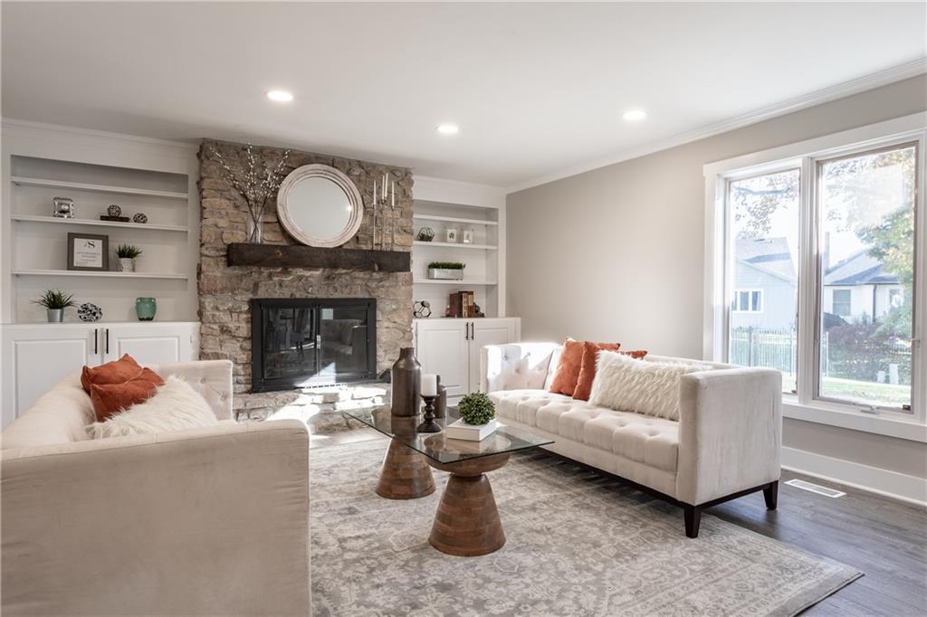 12387 Charing Cross Road Carmel, IN 46033 - Photo 16 of 38 Gallery Image 16
