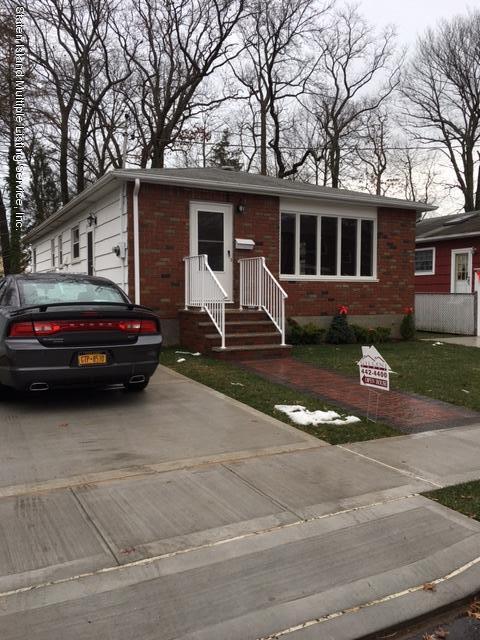 11 North Rhett Avenue Staten Island, NY 10308 - Photo 2 of 13 Rhett Ave