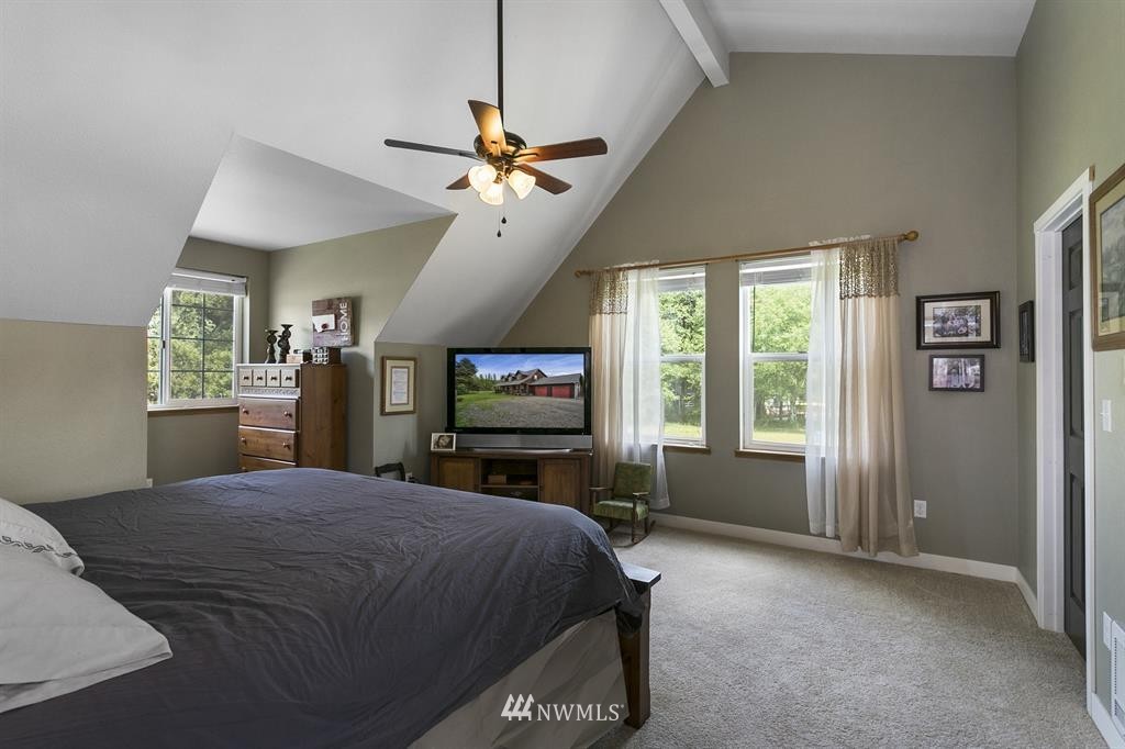 6178 Southeast Sedgwick Road Port Orchard, WA 98367 - Photo 13 of 25 Gallery Image 13