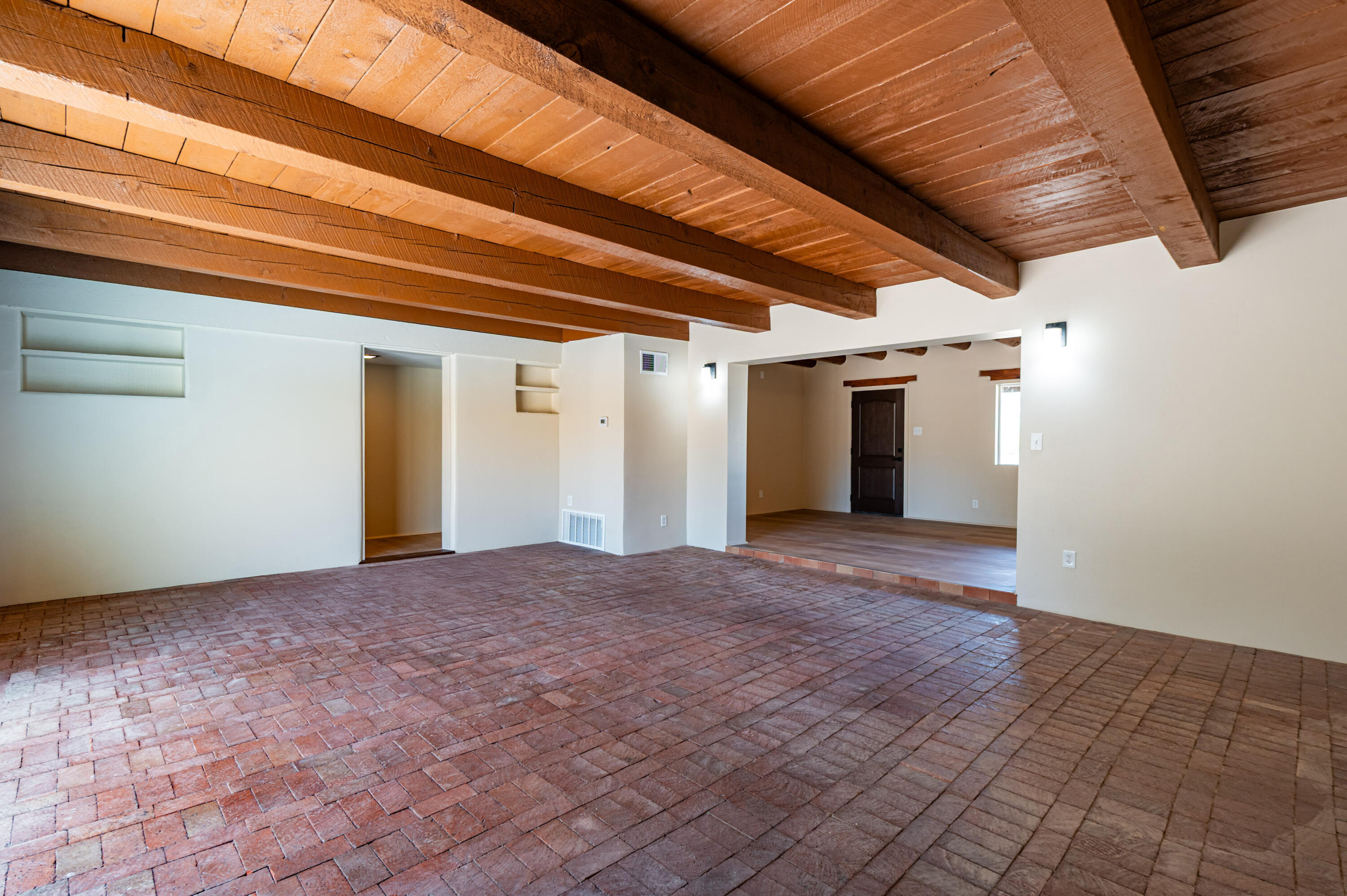 100 Tyler Road Northwest Albuquerque, NM 87107 - Photo 12 of 21 Gallery Image 12