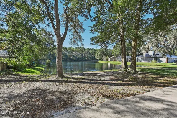 $475,000 | 208 Honeysuckle Way, St. Johns, FL 32259