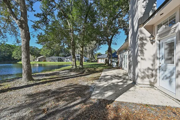 $475,000 | 208 Honeysuckle Way, St. Johns, FL 32259