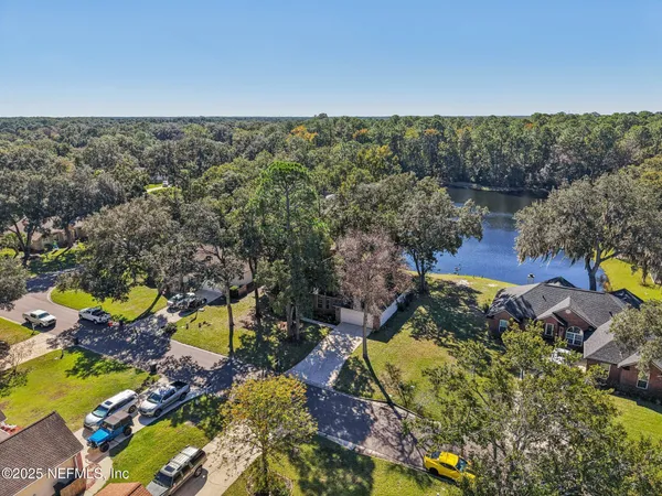 $475,000 | 208 Honeysuckle Way, St. Johns, FL 32259