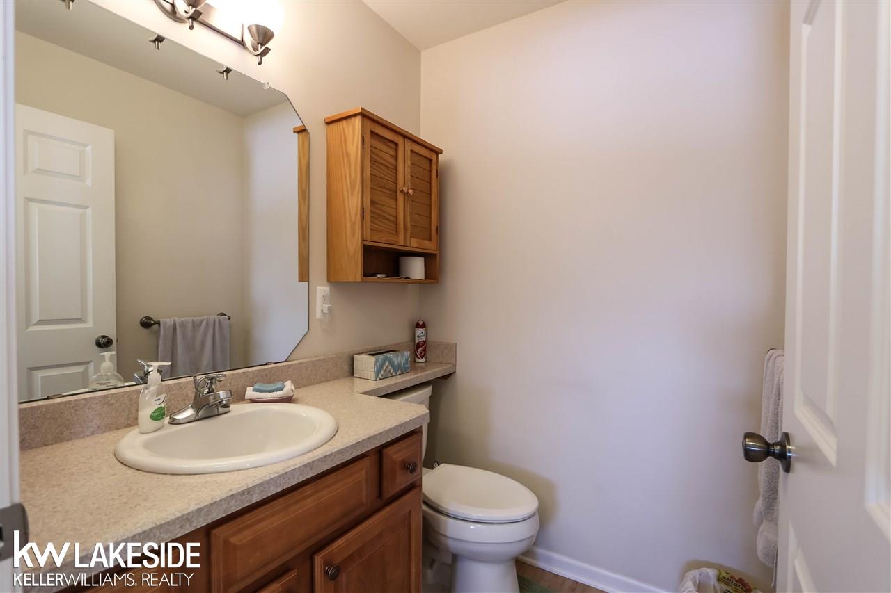 72606 Oxal Point Romeo, MI 48065 - Photo 23 of 41