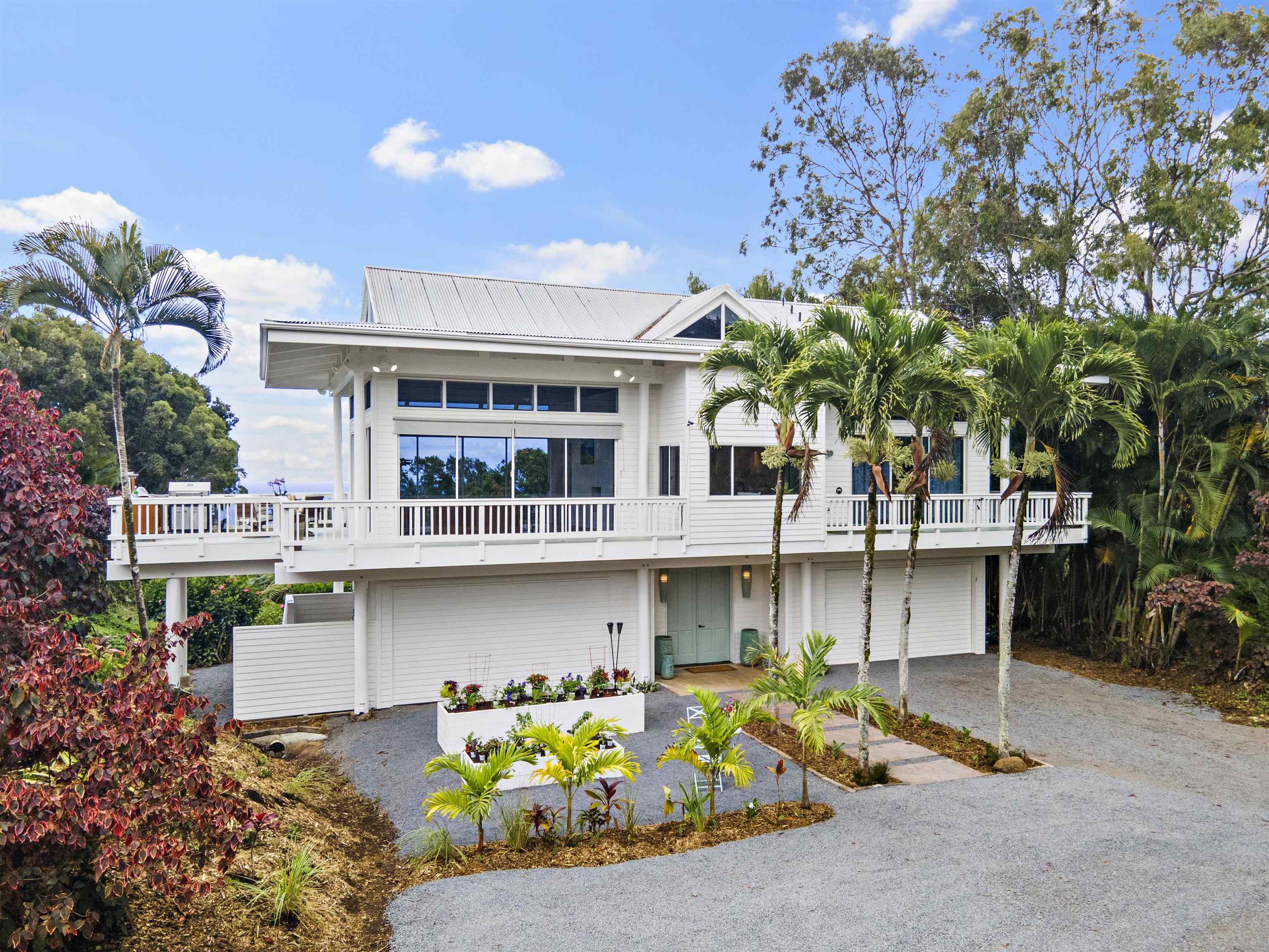 420 Kulike Road Haiku, HI 96708 - Photo 2 of 30