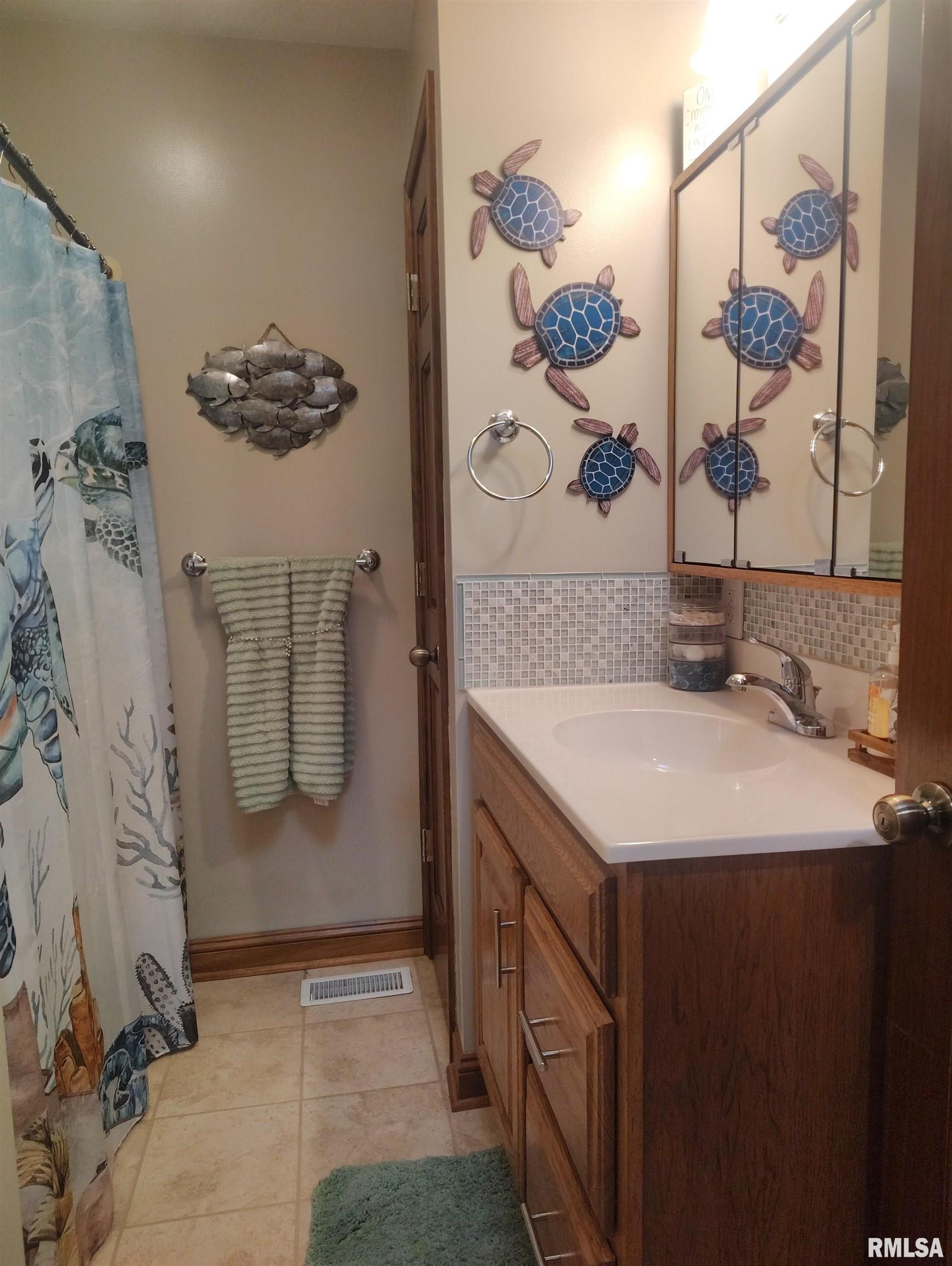 30720 North Norris Blacktop Road Farmington, IL 61531 - Photo 67 of 94